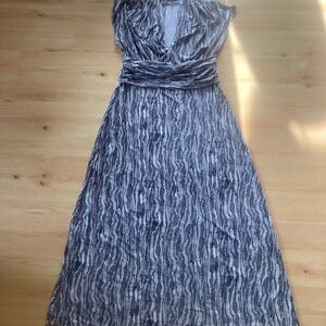 Evan Picone Elegant Gray B&W Patterned Dress Medium